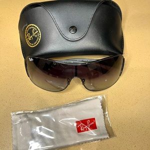 Authentic RayBand Aviators